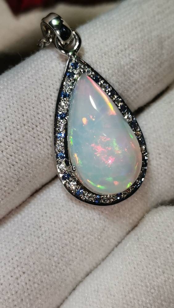 彫金作品 エチオピアオパールのペンダントトップ SILVER 完璧に修復