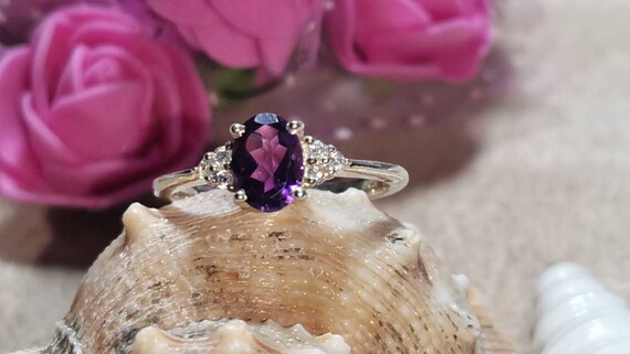 Beautiful amethyst rings deals