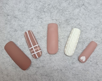 Hand painted Fall Warm cozy Press on nails set - Glue On nails - Luxury Press On Nails  / extra wide fit available Autumn nails