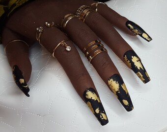 Hand painted foiled Press on nails in gloss or matt / pick your metalic