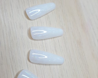 Glass effect nails / Hand painted foiled Press on nails in gloss / ice effect nails / frost nails