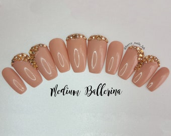 Prensa neutra dibujada a mano en conjunto de uñas con gemas - Glue On nails - Luxury Press On Nails crystal bling ballerina nails