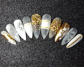 Hand Drawn Winter Crystal Press on nails set Golden Christmas - Glue On stick on nails - Luxury Press On Nails