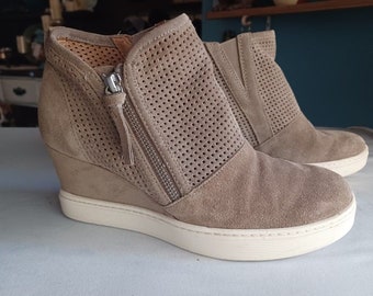 bellview wedge sneaker