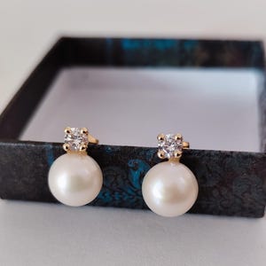 18kt gold and pearl earrings