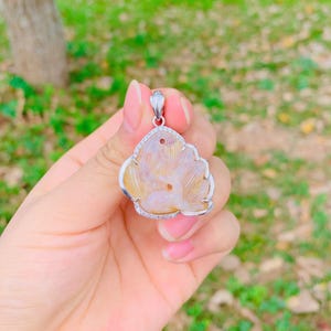 トロレアイト　九尾の狐　カービング　花 Flower Agate Nine Tailed Fox - Etsy