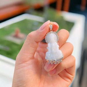 Avalokitesvara Bodhisattva Jade Pendant, Buddha Jade Pendant, Avalokitesvara Bodhisattva Necklace, Guan Yin Jade Pendent, Mother’s Day Gift