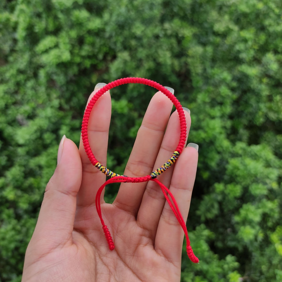 Red String Bracelet Kabbalah Red Bracelet for Protection Adjustable Braided  Red Knot Bracelet Lucky Handmade Mexican Bracelets for Friendship