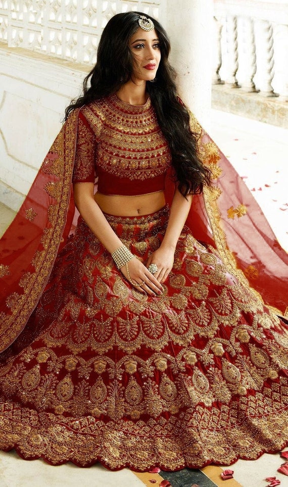 Indian Wedding Dresses: 18 Unusual Looks & Faqs