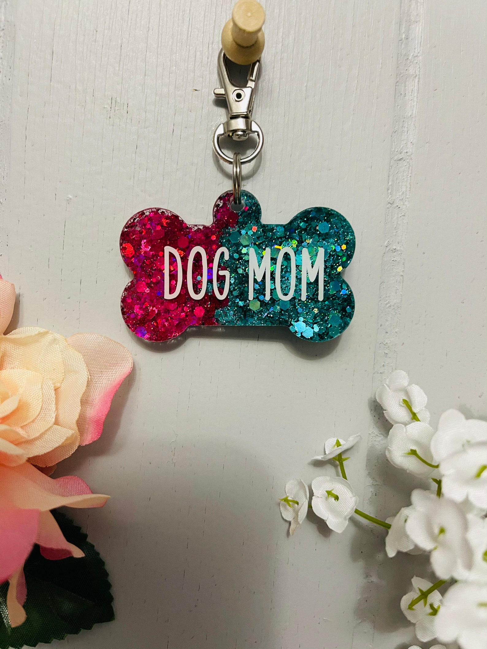 Dog Mom Keychain Dog Tag Keychain Resin Keychain Gift For Etsy