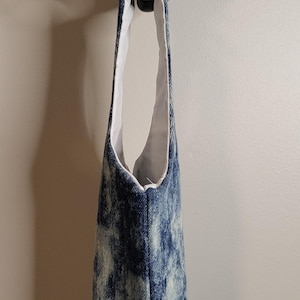 Weinbeutelhalter, recycelte Denim-Weintasche, Blue-Jean-Weintasche, handgemachte Weintasche, Wohnkultur, wiederverwendbare Weintasche, Weinträger, Flaschenträger
