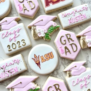 Graduation cookies image 4