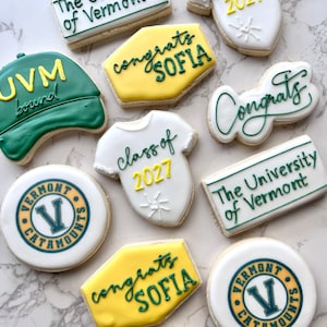 Graduation cookies image 6