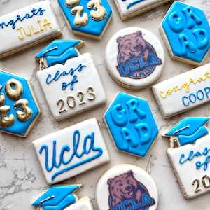 Graduation cookies