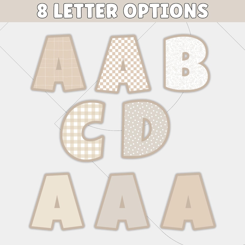 Op de afbeelding: De afbeelding toont acht letteropties in beige tinten, met patronen zoals ruitjes en stippen. De letters A, B, C en D zijn voorzien van verschillende ontwerpen. De tekst "8 LETTER OPTIONS" staat bovenaan.