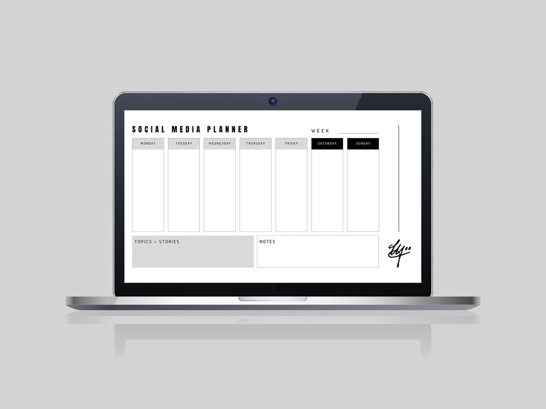 Op de afbeelding: Een laptopscherm met een social media planner met een weekkalender, een sectie voor onderwerpen en verhalen, en een sectie voor notities. De tekst "SOCIAL MEDIA PLANNER" staat bovenaan het scherm.