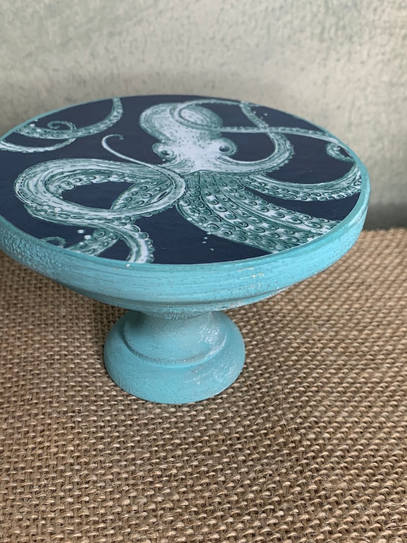 Cute octopus mini petite pedestal