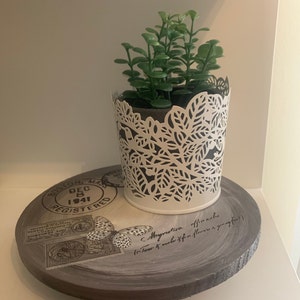 Postage decor riser
