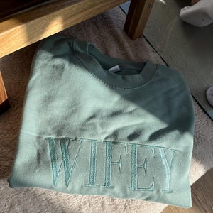 Wifey embroidered sweatshirt jumper, personalised bridal gift, Engagement Gift, Unique Bridal Shower Gift, Future Mrs Sweatshirt