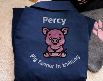 Peto infantil personalizado con estampado de cerdito, mono azul marino bordado para niños, tallas para niños de 1 a 12 años.