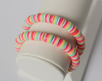 Pulsera de cuentas de colores