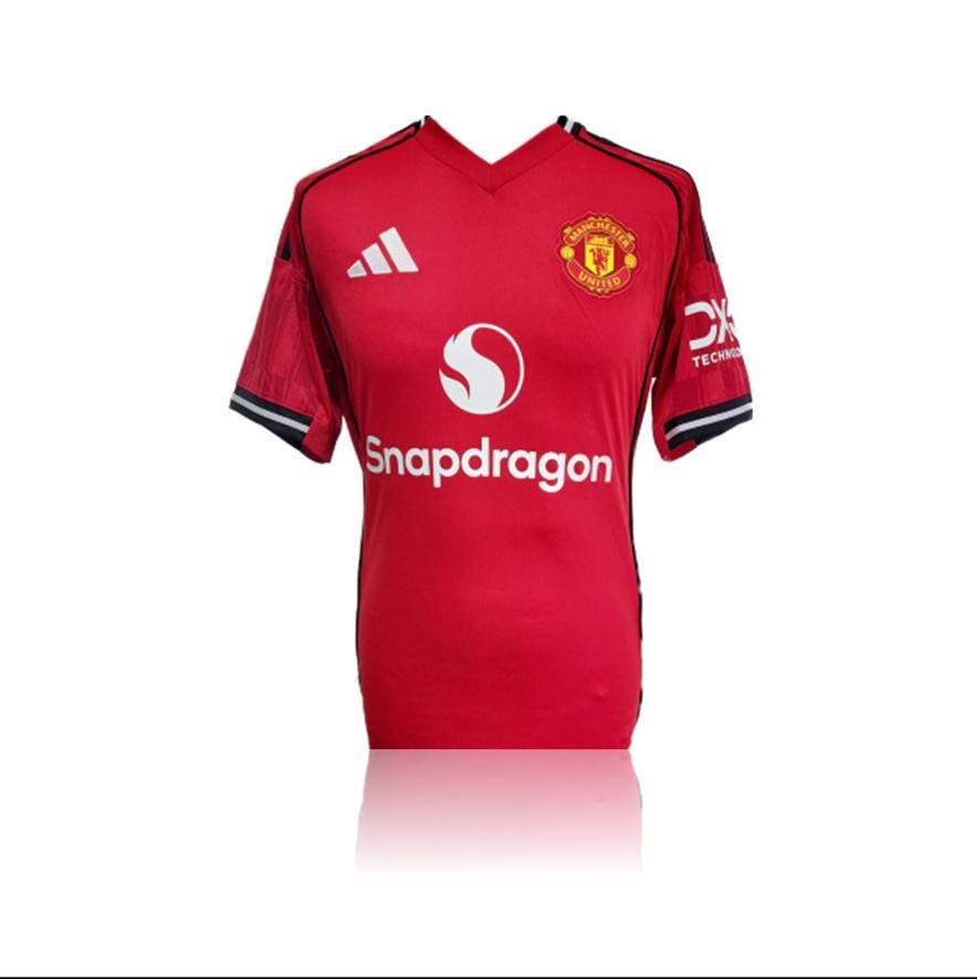 マテウス・クニャ直筆サイン入りマンチェスター・ユナイテッド 2025-26