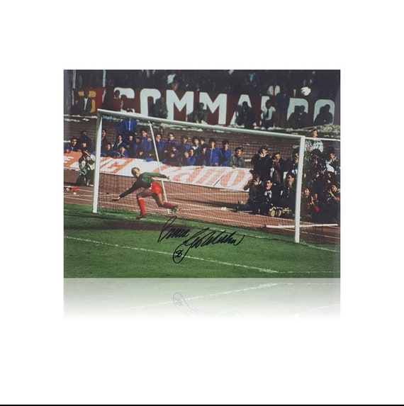 Bruce Grobbelaar 直筆サイン入り 16 インチ x 12 インチ EURO PENALTY
