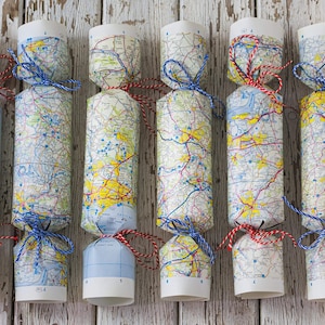 Eco friendly Christmas crackers box of 6