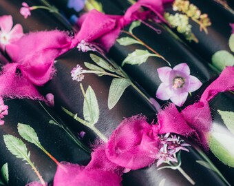 Halloween magic party crackers