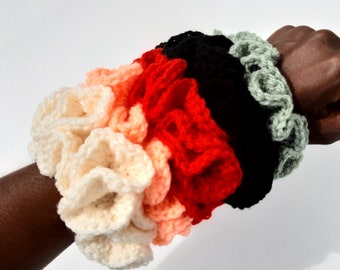 Handmade Hair Scrunchie | Accessory for your hair | Crochet Hair Elastic | Different Colors Possible