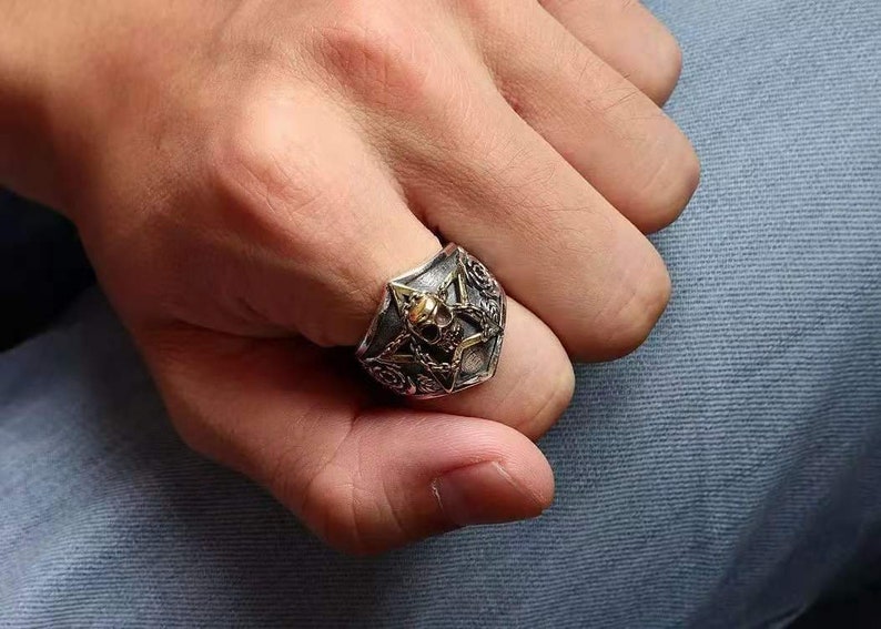 Skull Pentacle Ring Sterling Silver Pentacle Ring-Totem Ring-Pentacle Jewelry-Wiccan Ring-Devil Ring-Silver Pagan Star Ring-Satanism Ring