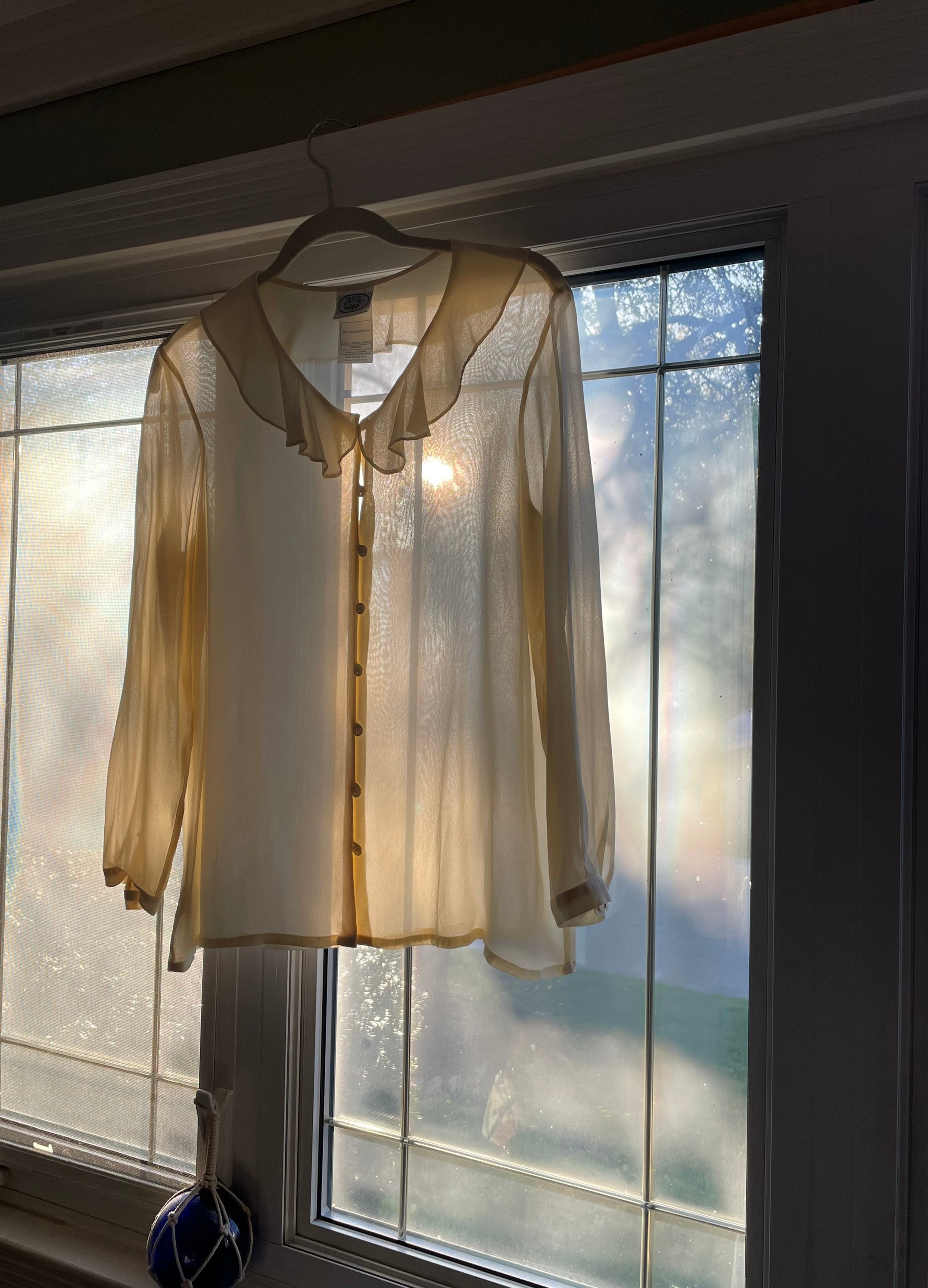 Chemisier Vintage Laura Ashley Couleur Crème – Taille 10, Manches Longues, Viscose, Très Bon état