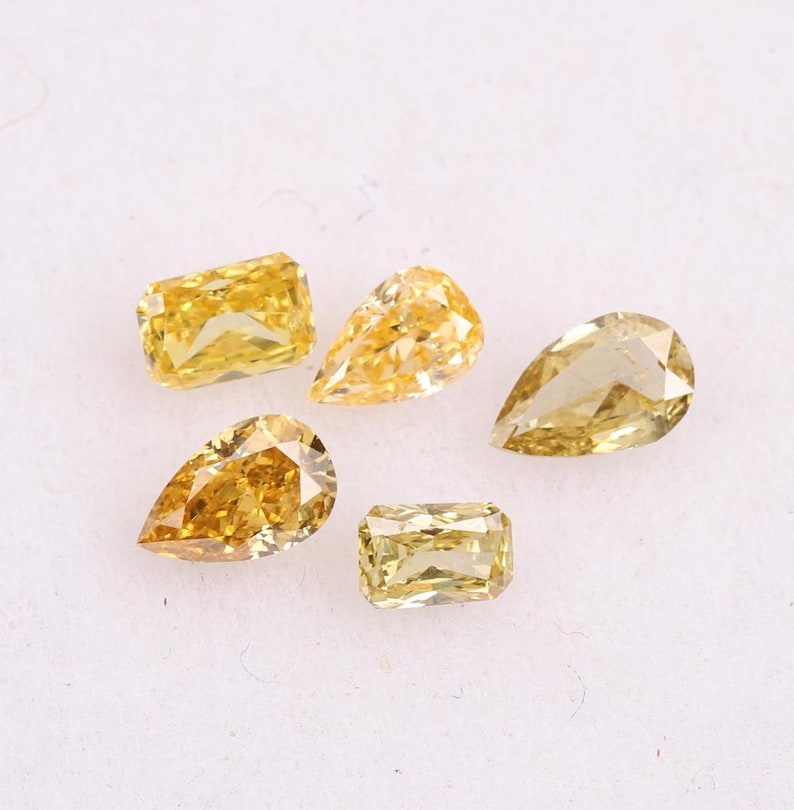 Pear Shape Diamond, Emerald Shape Diamond,  #pearshapediamond
#Emeraldshapediamond