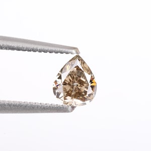 0,76 CT, 5,10 x 6,00 mm, natuurlijke losse diamant, peervorm diamant, mooie lichtbruine kleur diamant, voor verlovingsring en trouwring.