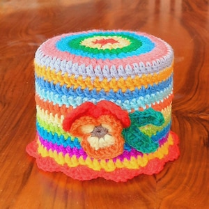 Cappelli di carta igienica all'uncinetto