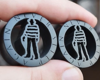 Une paire de plugs Freddy Kruger (NEVER SLEEP AGAIN)