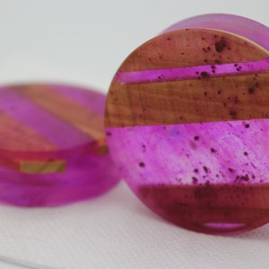 1 Pair of 42mm Handmade Resin and olive wood Plugs