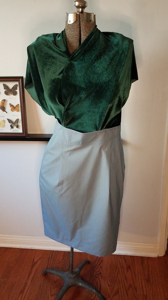 Pencil Skirt: 1950s-style Blue