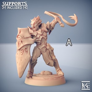 Könnte beinhalten: Beige Figur eines Fantasy-Kriegers in dynamischer Pose, der einen Schild und eine Waffe hält. Der Krieger ist mit detaillierter Rüstung bekleidet und hat ein ausdrucksstarkes Gesicht. Der Schild hat geschnitzte Symbole. Der Text "SUPPORTS INCLUDED" steht oben.