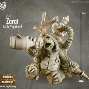 May include: A painted miniature figurine of a Tortle Vagabond named Zarat, holding a telescope and a pipe. The figurine is part of the Hawkers of Thamarya collection. The figurine is 35 mm tall.