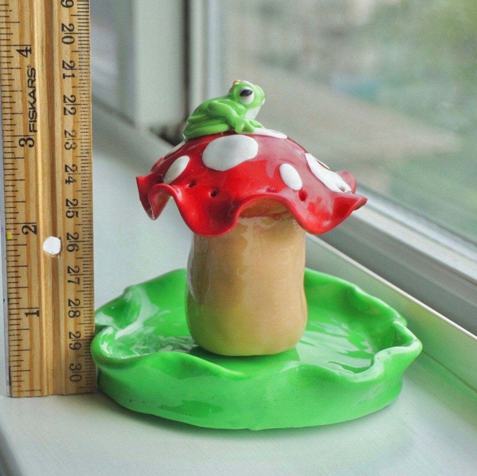 Frog on mushroom jewelry holder/dishhandmade polymer clay Etsy