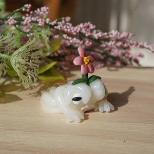 Flower frog figurine- handmade polymer clay figurine/decoration- cute frog figurine