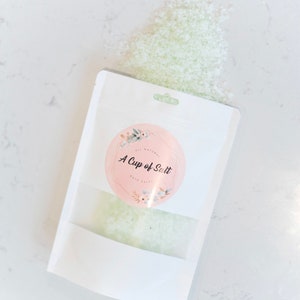 Lemon Eucalyptus Bath Salts ,All Natural, Self Care,Aromatherapy, Wellness, Relaxation Gift, Spa Gift, Essential Oils,Bath Soak, Friend Gift