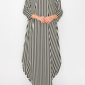 Womens Maxi Dress Long Black and White Striped Pattern Bubble Modest Dress Womens Bubble dress Parachute dress