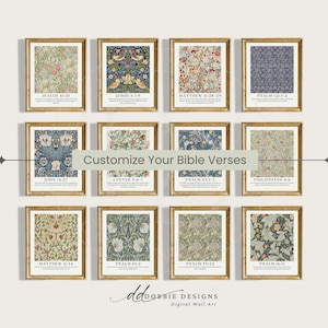 Op de afbeelding: Een verzameling ingelijste kunstafdrukken met bloemen- en botanische patronen. Elke afdruk toont een Bijbelvers, met titels als "Jesaja 41:10" en "Jozua 1:9". De prints zitten in gouden lijsten, het thema is religieus en decoratief.