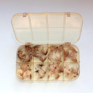 C. 1935 Wheatley Vintage Translux Dry Fly Box, 8 Compartments, With 42 Vintage Mayflies, All Original, Model F105, Comes With Info Booklet.