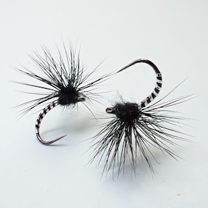 Zebra Midge Paraloop Emerger, Hackle Stacker Dry Fishing Fly, For Trout, Grayling And Other Species On Rivers, Lochs or Stillwaters.
