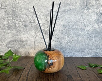 Epoxy Reed Diffuser Bowl, Handmade Wood Resin Diffuser with Black Reed Wood Sticks, 100mL Oil Tank, Housewarming Gift, Luxury Home Decor