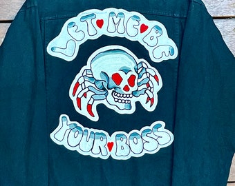 Skull Jacke mit Kettenstichstickerei Aufnäher groß