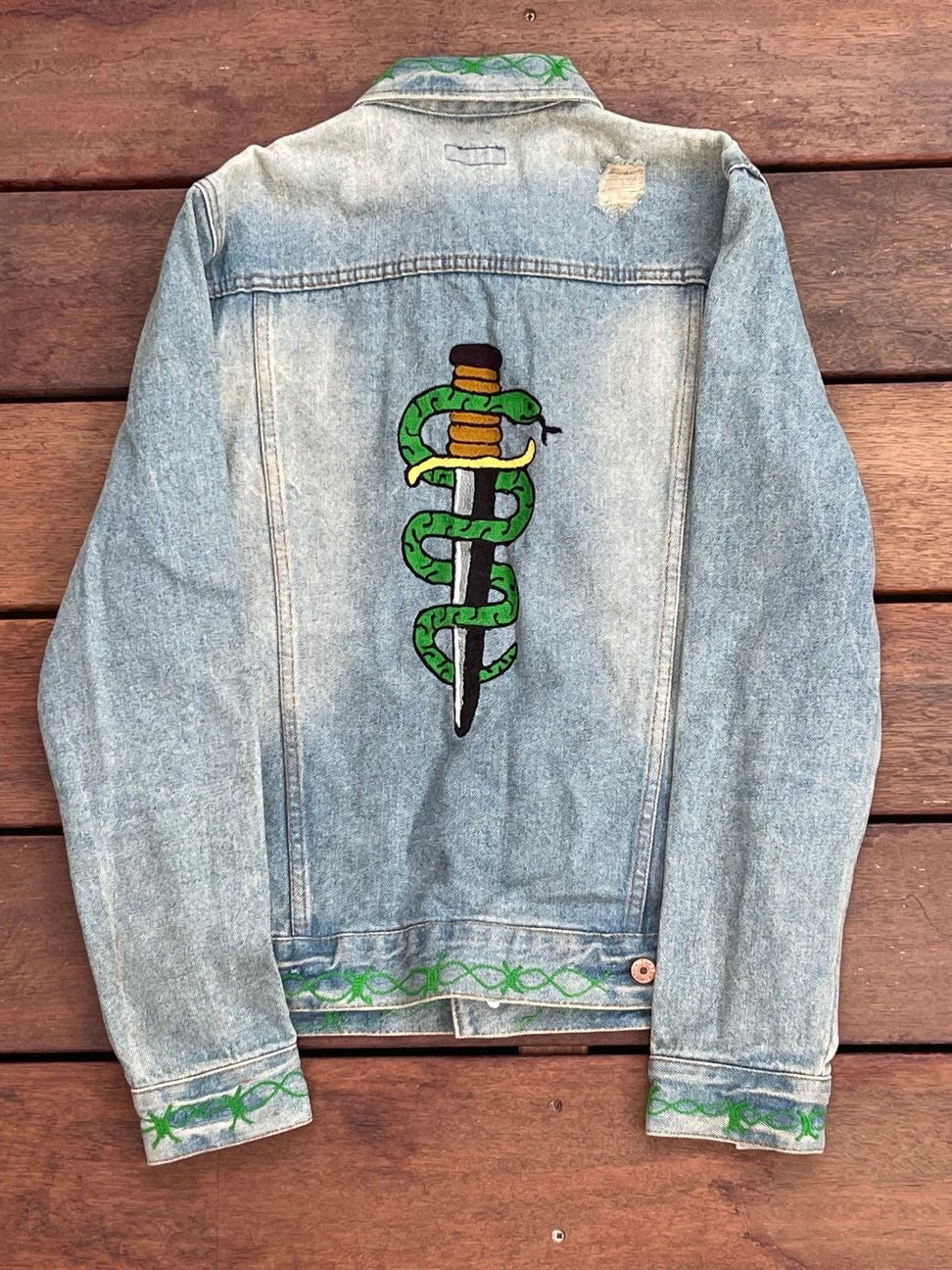 Gucci Snake custom denim jacket  Custom denim jacket, Painted